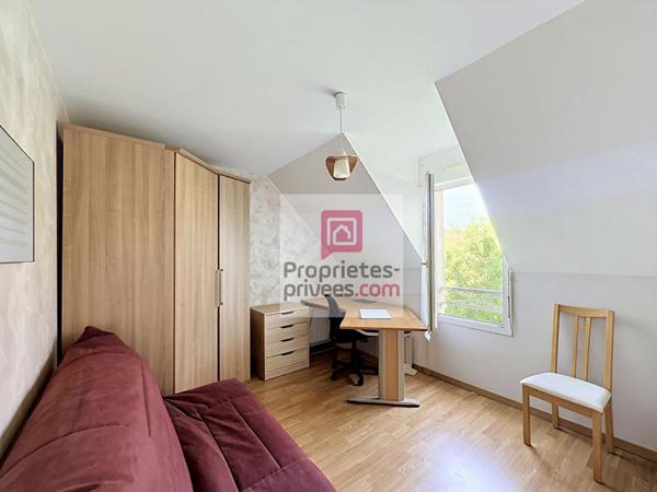 Maison Le Perray En Yvelines 4 chambres et garage