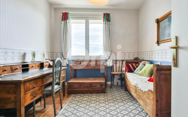 Appartement à vendre    6 pièces • 153 m2 Tassin-la-Demi-Lune