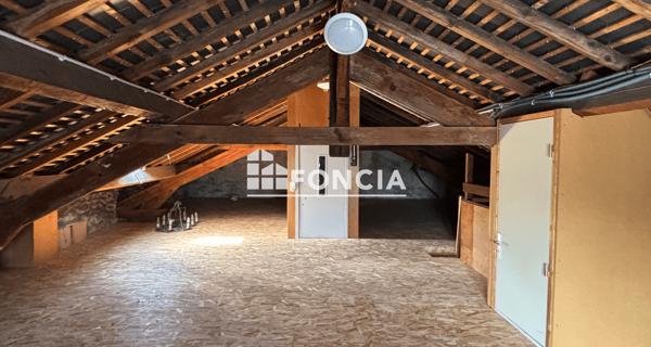 Location Maison 6 pièces 189 m² - ÉTampes 91150