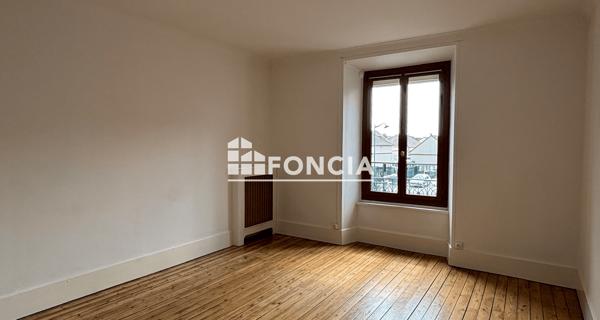 Location Maison 6 pièces 189 m² - ÉTampes 91150