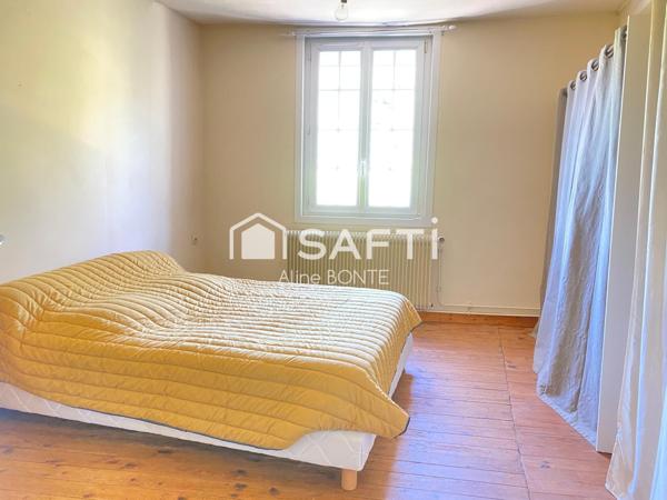 Maison ancienne avec dépendances