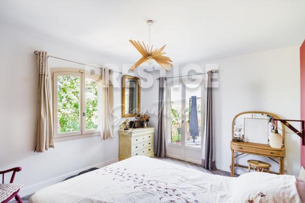 Bastide 6 pièce(s) 4 chambre(s) 180 m²