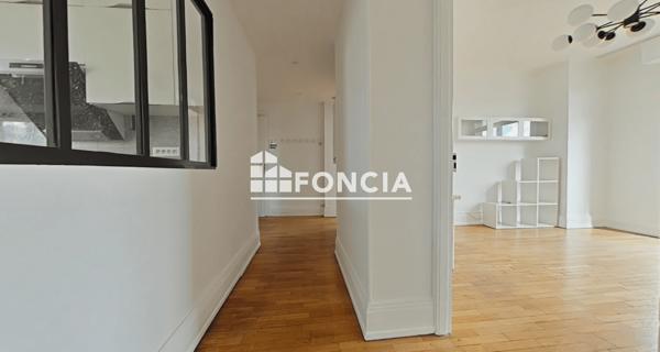 Location Appartement 4 pièces 82.44 m² - Belfort 90000