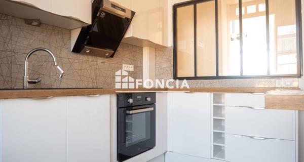 Location Appartement 4 pièces 82.44 m² - Belfort 90000