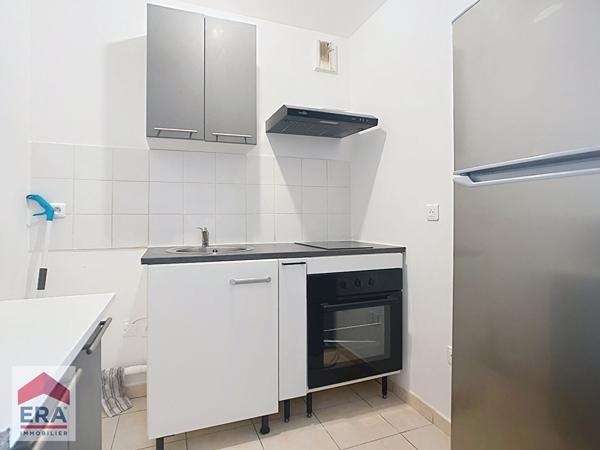 A louer charmant T2 meublé  Haut du Merlan, 13014 Marseille - garage balcon