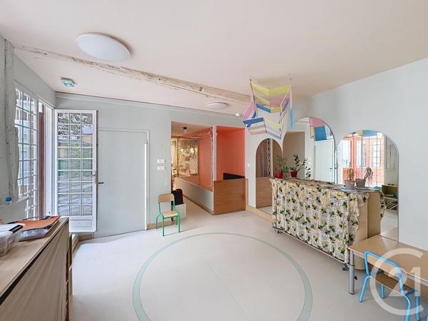 à vendre  134 m2 PARIS - 75018