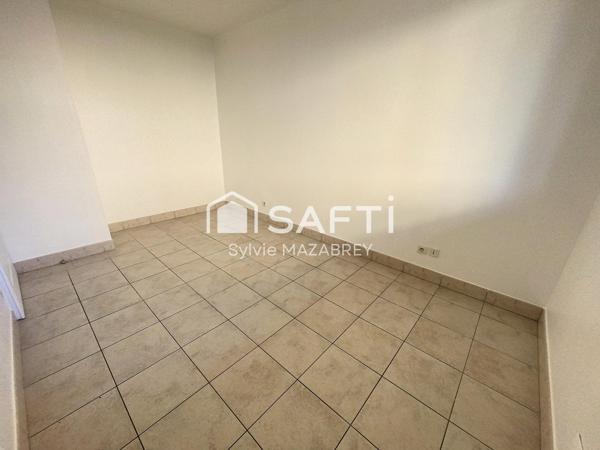 MONTEREAU-FAULT-YONNE (77) – APPARTEMENT T2 EN REZ-DE-JARDIN AVEC PARKING