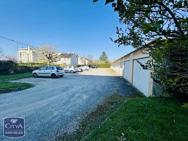 Appartement à vendre 5 pièces 94m² Châteauroux (36000)