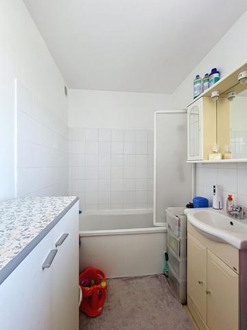 Charmante maison familiale avec jardin, garage motorisé et 3 chambres