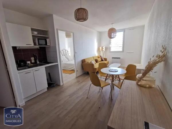 Appartement à louer 2 pièces 30m² Nîmes (30000)