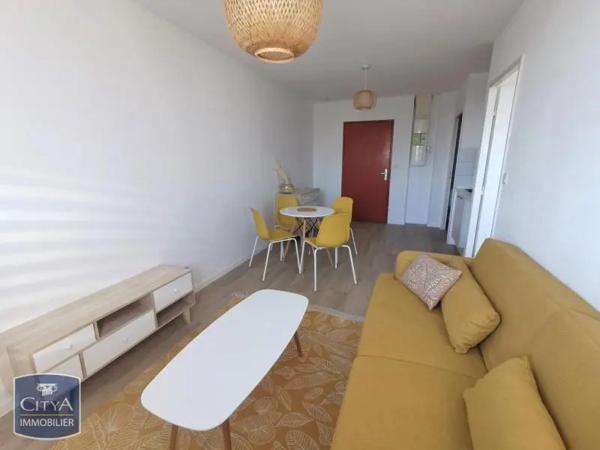 Appartement à louer 2 pièces 30m² Nîmes (30000)