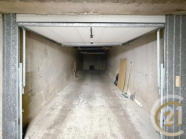 Parking à vendre  65,71 m 2   MONTBELIARD  - 25