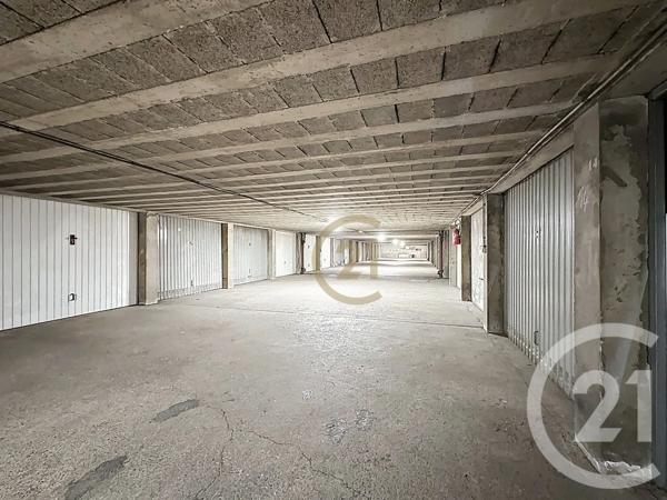 Parking à vendre  65,71 m 2   MONTBELIARD  - 25