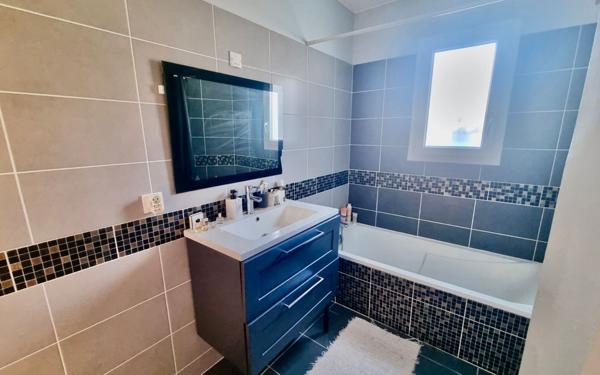 Maison à vendre    2 pièces • 110 m2 Montbartier