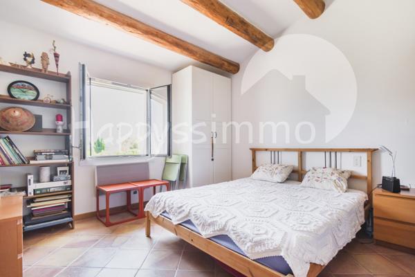 Maison
                                                                                                                                                                                                                                                                                                                        6 pièce(s)                                                                                                                                                                                                          4 chambre(s)                                                                                                                                                                                                          149.63  m²