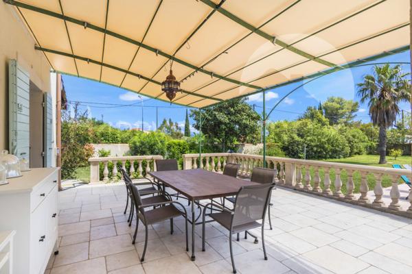 Maison
                                                                                                                                                                                                                                                                                                                        6 pièce(s)                                                                                                                                                                                                          4 chambre(s)                                                                                                                                                                                                          149.63  m²