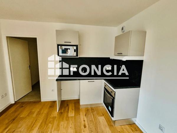 Location Appartement 2 pièces 48 m² - AVENUE DE BOLLAERT Lens 62300