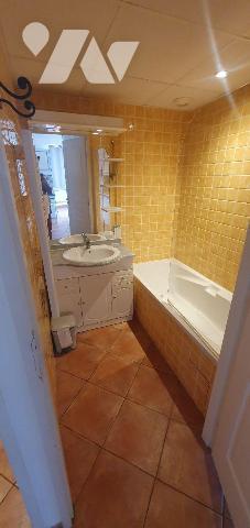 A vendre - Gréoux-Les-Bains (04) - Alpes de Haute Provence: Appartement meublé de type 2 d'env ...