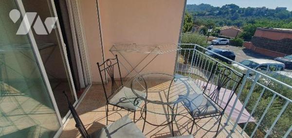 A vendre - Gréoux-Les-Bains (04) - Alpes de Haute Provence: Appartement meublé de type 2 d'env ...