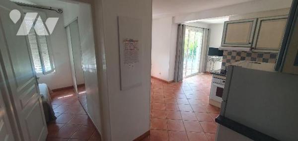 A vendre - Gréoux-Les-Bains (04) - Alpes de Haute Provence: Appartement meublé de type 2 d'env ...