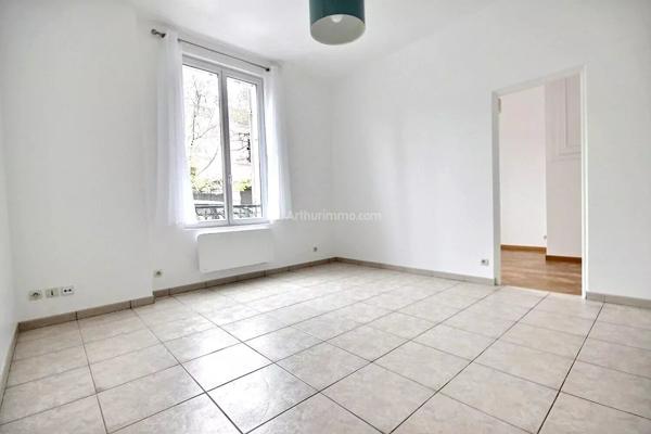 Location Appartement 3 pièces 50 m2 à Asnières-sur-Seine