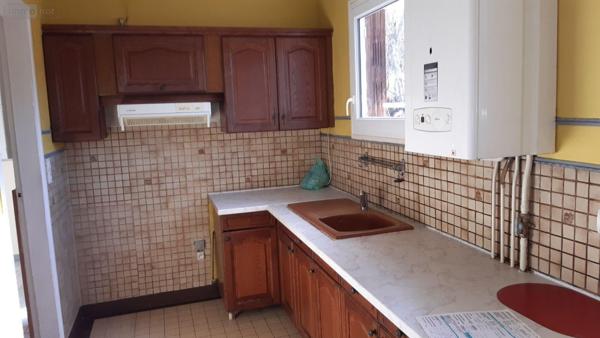 Maison à louer à Évreux dans l'Eure (27000), ref : 11197/641   
RUE DE SOURBELLE