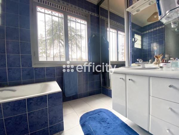 Maison 8 pièces - 170 m²