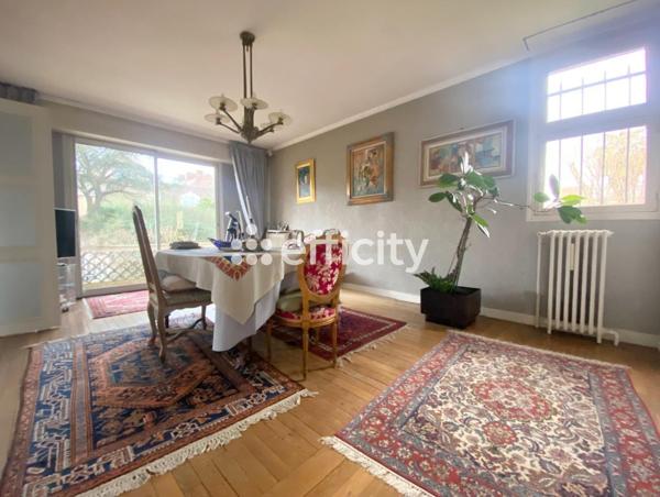 Maison 8 pièces - 170 m²