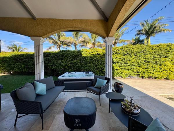 Magnifique Villa avec Piscine et Jacuzzi