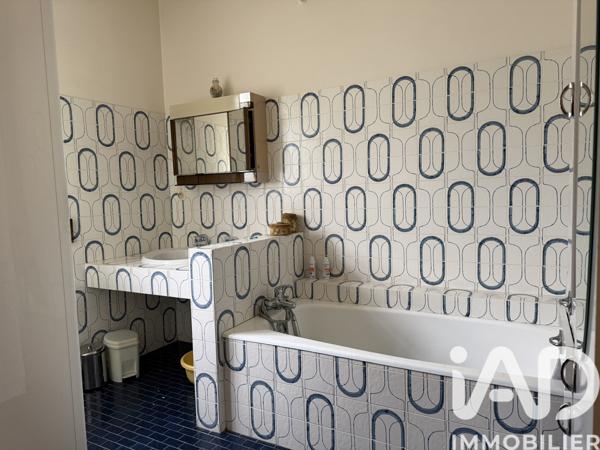 Maison à vendre 7 pièces 137 m² Montpon-Ménestérol