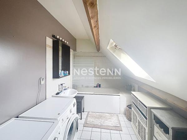 Saint-Fargeau Village - Duplex  2 chambres avec terrasse et place de parking privative - Proches commerces, gare RER D, écoles