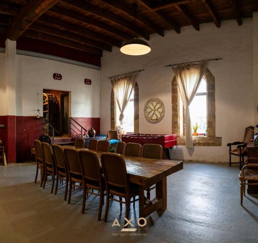 AIMARGUES - ANCIEN CHAI - T6 -  260 M2 - TERRAIN - 5 000 M2 - 780 000 