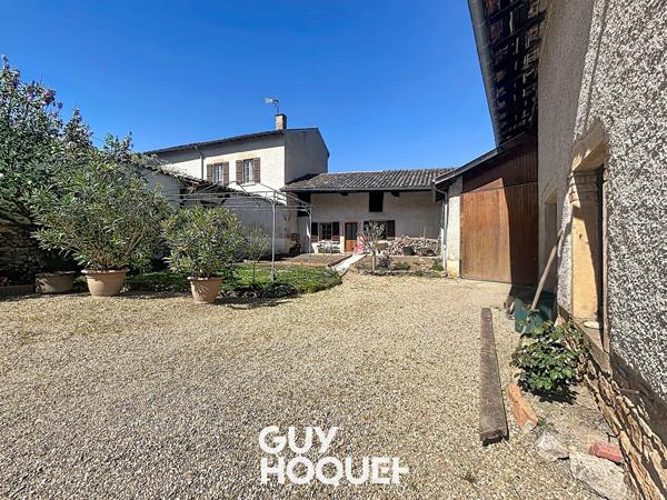 Charmante Maison à vendre de 3 Chambres, Possibilité logement indépendant, Dépendances - 71570 LA CHAPELLE DE GUINCHAY