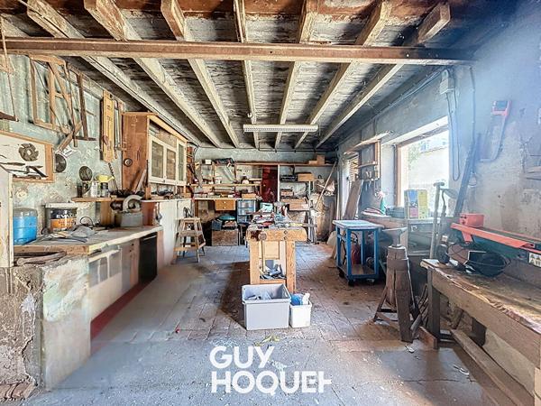 Charmante Maison à vendre de 3 Chambres, Possibilité logement indépendant, Dépendances - 71570 LA CHAPELLE DE GUINCHAY