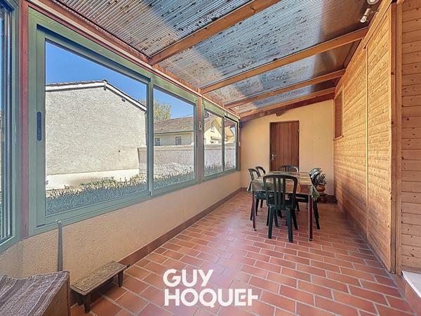 Charmante Maison à vendre de 3 Chambres, Possibilité logement indépendant, Dépendances - 71570 LA CHAPELLE DE GUINCHAY