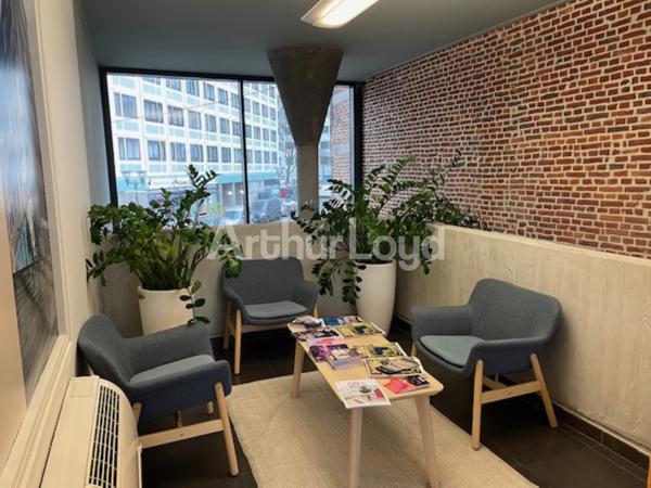 Bureaux à louer à Tourcoing - Immeuble ERP 5, climatisé avec terrasse et jardin privatif