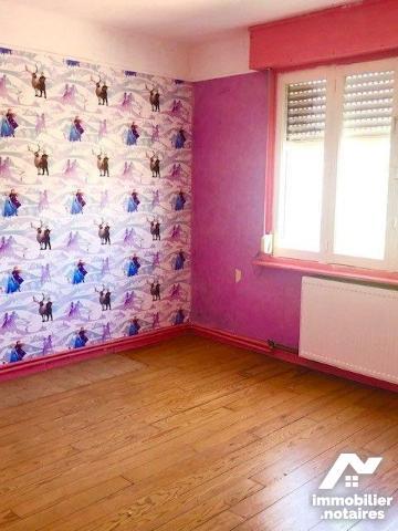 A VENDRE MAISON , Pas de Calais : Maison semi-mitoyenne de 74 m², bien située, proche écoles et...