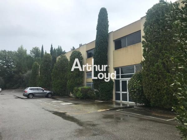 Bureaux cloisonnés et climatisés de 255 m² à louer divisibles dès 125 m² - Grasse