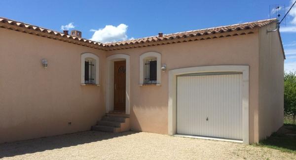 Lorgues (83510) Maison 5 pièces 3 chambres, avec garage dans le village...