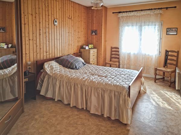 Authentique maison en pierres avec 200 m² de dépendances