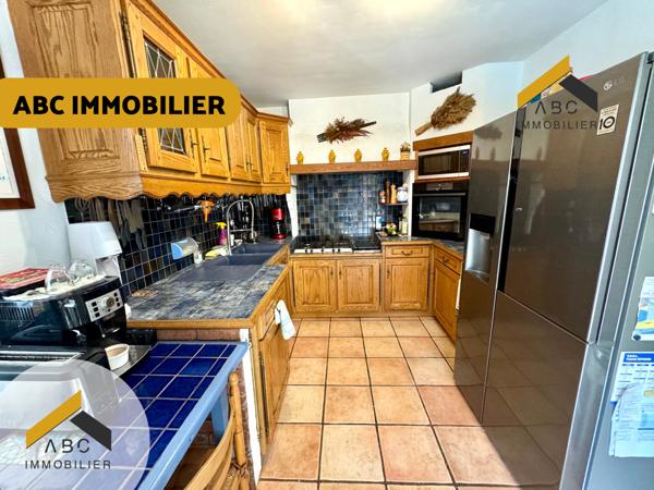 Uchaux (84100) Maison d'architecte de 205M2 en plein calme