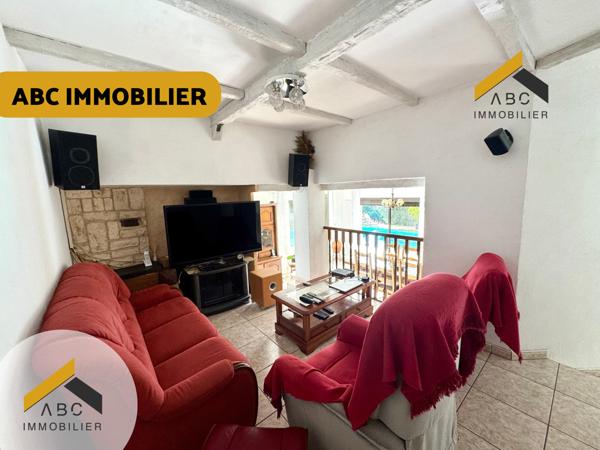 Uchaux (84100) Maison d'architecte de 205M2 en plein calme