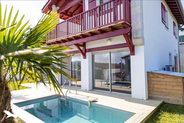 Maison à vendre |  Urrugne |  5 pièces | 111 m²