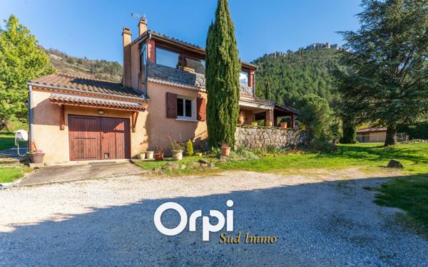 Maison à vendre    6 pièces •  Saint-Étienne-de-Boulogne