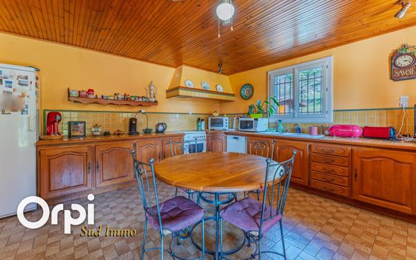 Maison à vendre    6 pièces •  Saint-Étienne-de-Boulogne