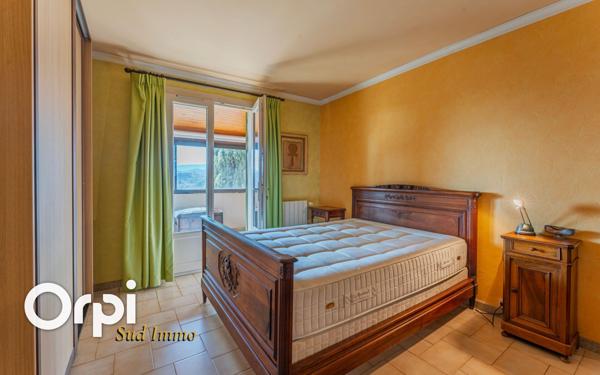 Maison à vendre    6 pièces •  Saint-Étienne-de-Boulogne