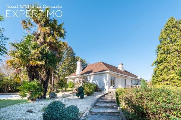 Challans (85300) Luxueuse maison d'architecte 200m² à Challans avec piscine