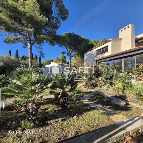 CAP D'AGDE - LA PINEDE - VILLA T10 - 201 M² -