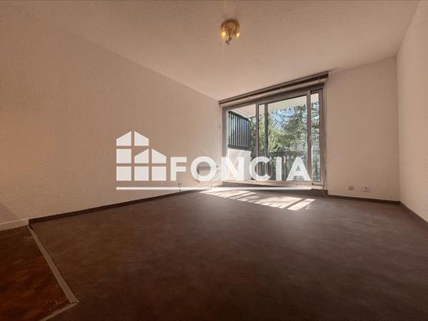 À vendre Studio 28 m² - La Salle-les-alpes 05240