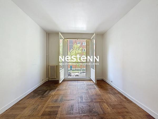 SOUS OFFRE - Appartement Paris 2 pièces avec balcon, calme, lumineux, proche commerces et métro Paris 17e